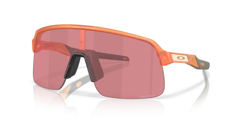 Mắt Kính Oakley • Đại lý uỷ quyền chính hãng!